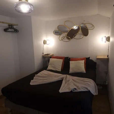 Le Petit Triplex Des Carmelites -coeur Historique