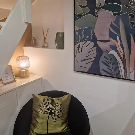 Le Petit Triplex Des Carmelites -coeur Historique Appartement *